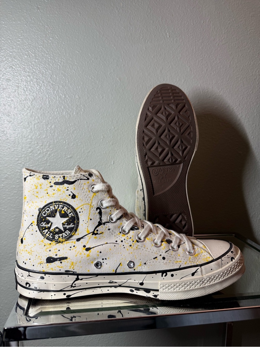 Converse Chuck 70 High Top Paint Splatter Sneakers White Black Yellow Women’s 10 - Picture 4 of 7